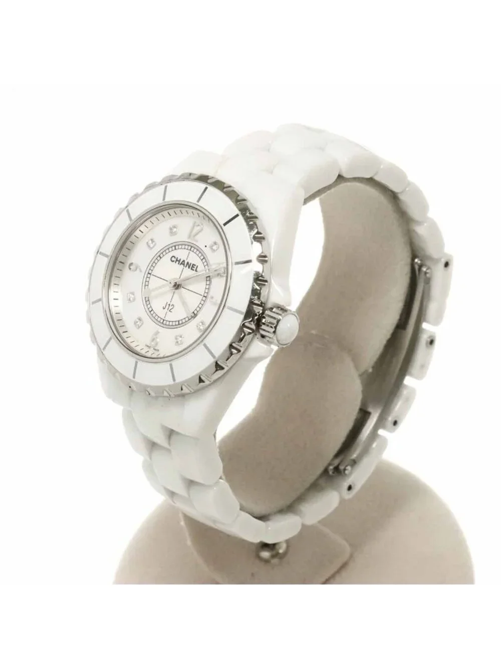 Chanel 33 Watch Diamond White Shell Ceramic Quartz